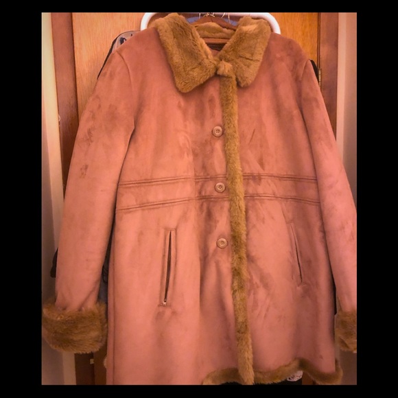 Camel Color Faux Shearling very warm lined w/fur - Picture 1 of 4